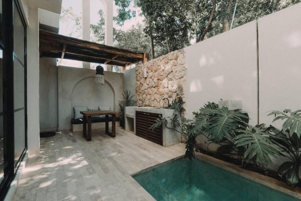 Apartment Torana A1 Cozy Design Apt W Pvt Pool And Patio *